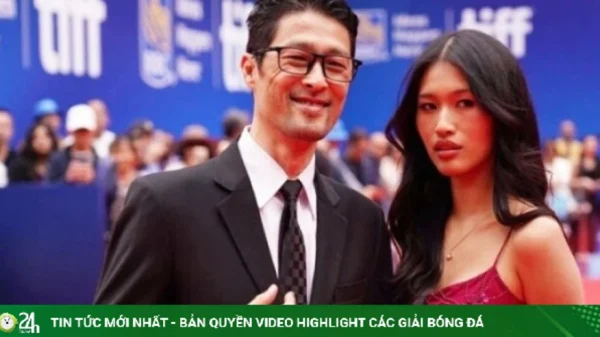 Johnny Trí Nguyễn đưa con gái lên thảm đỏ kenhtingame com thumb johnny tri nguyen dua con gai len tham do 77c11789820459134 940w