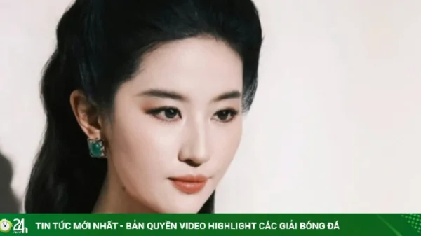 Lưu Diệc Phi cắt hình Hồ Ngọc Hà khỏi ảnh chụp chung: Không chỉ là ồn ào showbiz Việt kenhtingame com thumb luu diec phi cat hinh ho ngoc ha khoi anh chup chung khong chi la on ao showbiz viet cdcc1789013031848 940w