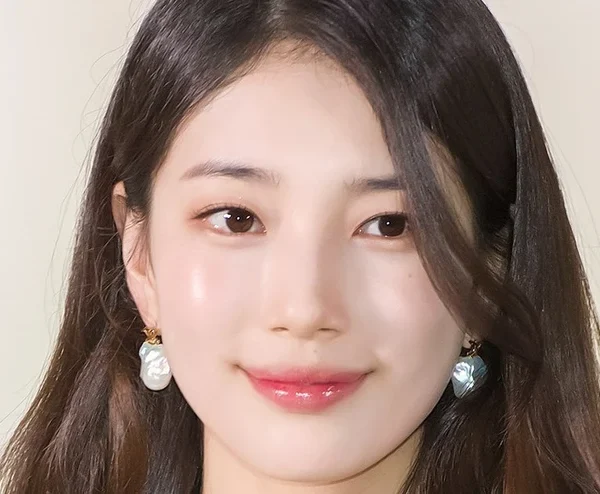 Mặt mộc không thể làm khó mỹ nhân 20 năm chưa hề flop, đặt ra "lời nguyền" khiến cả showbiz khiếp sợ kenhtingame com thumb mat moc khong the lam kho m nhan 20 nam chua he flop dat ra quot loi nguyen quot khien ca showbiz khiep so d7f31788583049609 940w