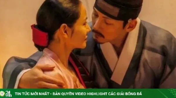 Nhãn dán 19+ cho phim mới của Son Ye Jin kenhtingame com thumb nhan dan 19 cho phim moi cua son ye jin d17b1789787103910 940w
