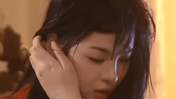 Song Hye Kyo 25 năm trước: Nhan sắc đẹp hơn thiên thần ở vai diễn nổi loạn nhất sự nghiệp kenhtingame com thumb song hye kyo 25 nam truoc nhan sac dep hon thien than o vai dien noi loan nhat su nghiep bf611788496407251 940w