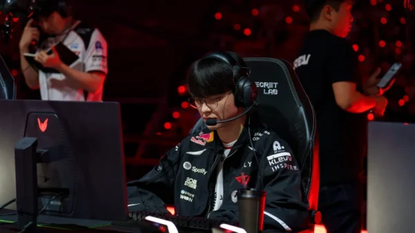 Thông tin sức khỏe của Faker lại khiến fan lo lắng khi ASIAD và CKTG 2026 đã đến gần kenhtingame com thumb thong tin suc khoe cua faker lai khien fan lo lang khi asiad va cktg 2026 da den gan 87ee1789628966710 940w