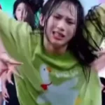 Vì nổi tiếng, các idol mạng bất chấp đến thế này kenhtingame com thumb vi noi tieng cac idol mang bat chap den the nay dd151788329946072 940w