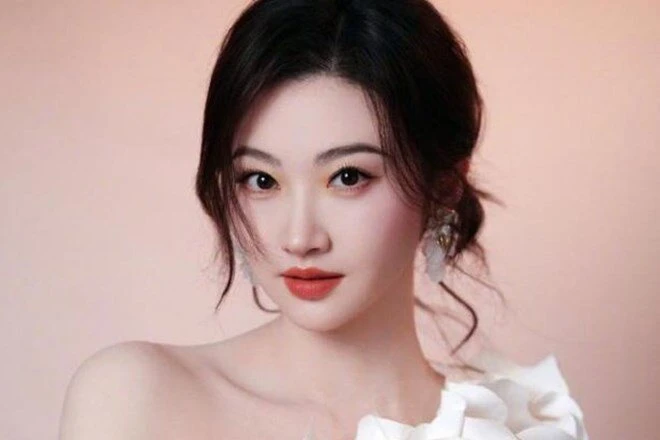 Tiểu tam Trương Đại Dịch chỉ trích Cảnh Điềm tham tiền, ảo tưởng
