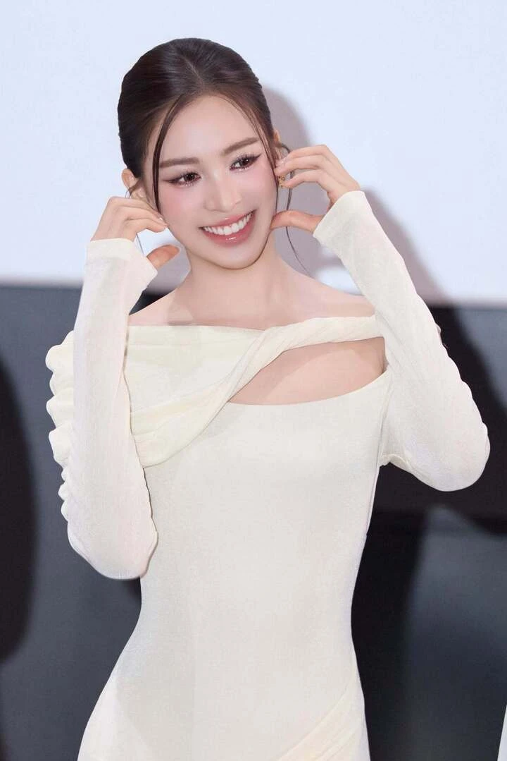Tiểu Vy sau 8 năm đăng quang Hoa hậu Việt Nam Tiểu Vy sau 8 năm đăng quang Hoa hậu Việt Nam