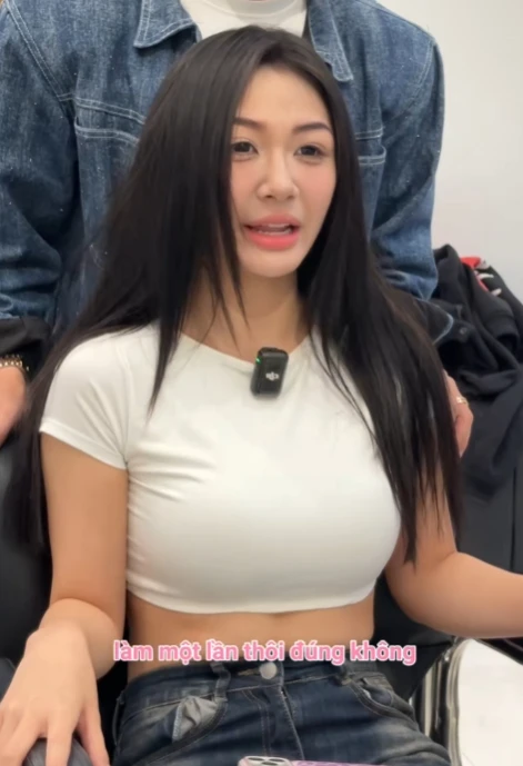 Trần Hà Linh không filter, "đời không như là mơ" Trần Hà Linh không filter, "đời không như là mơ"