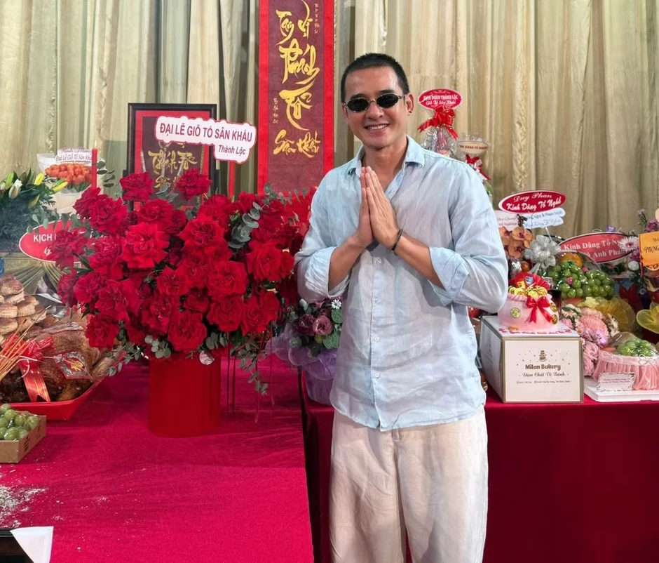 Trấn Thành, Cẩm Ly và các nghệ sĩ dâng hương tại nhà thờ Tổ của Hoài Linh