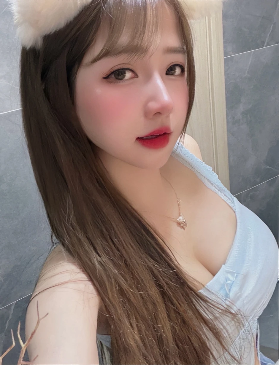 Trót mê đắm nhan sắc chị Hằng này, ai nhấn vào link sẽ còn bất ngờ hơn! Trót mê đắm nhan sắc chị Hằng này, ai nhấn vào link sẽ còn bất ngờ hơn!