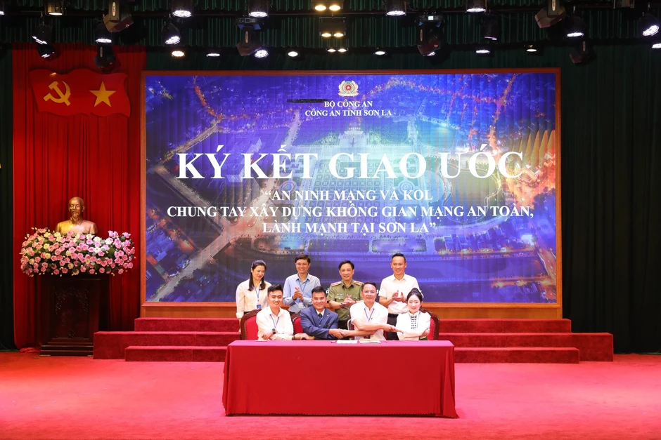 Từ Bắc vào Nam, mạng lưới 34 Câu lạc bộ Niềm tin số chính thức ra mắt tại KOL Summit 2026