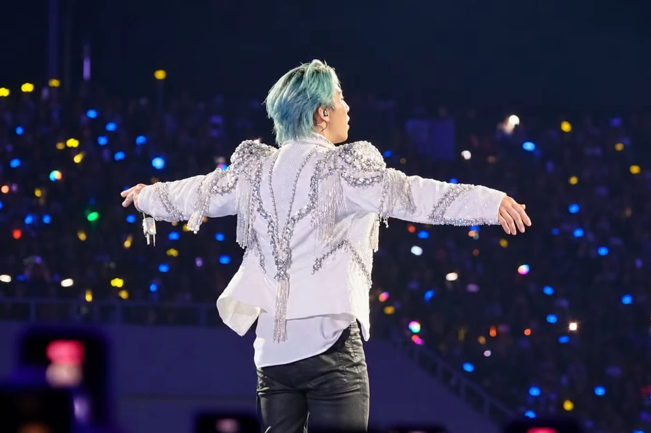 45.000 người ở Mỹ Đình vỡ òa với Big Bang