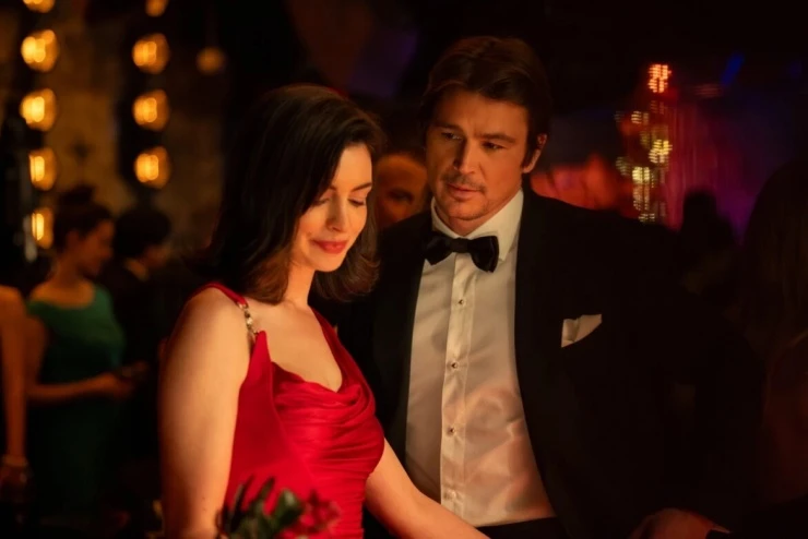 Anne Hathaway hóa thân người phụ nữ bí ẩn, hé lộ những góc khuất trong “Verity” Anne Hathaway hóa thân người phụ nữ bí ẩn, hé lộ những góc khuất trong “Verity”