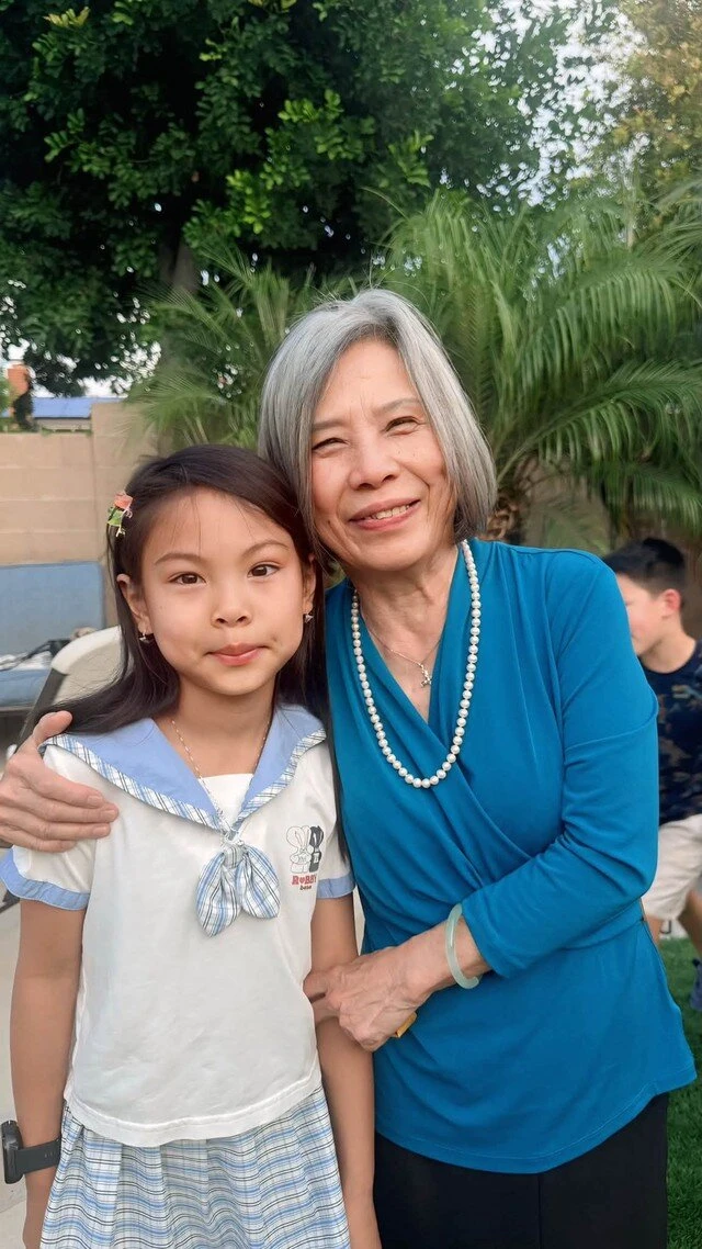 Búp bê Thanh Thảo khoe mẹ chồng 88 tuổi khỏe đẹp Búp bê Thanh Thảo khoe mẹ chồng 88 tuổi khỏe đẹp