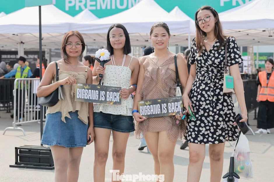 Cảnh tượng chưa từng có ở Mỹ Đình