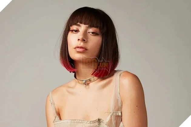 Charli XCX Góp Mặt Trong Phim Mới Của Martin Scorsese Cùng Leonardo DiCaprio Và Jennifer Lawrence