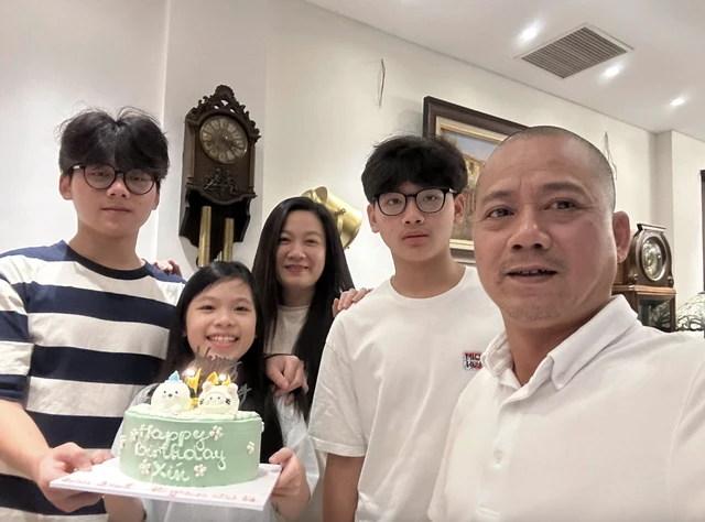 Cháu nội NSND Trần Nhượng gây chú ý Cháu nội NSND Trần Nhượng gây chú ý