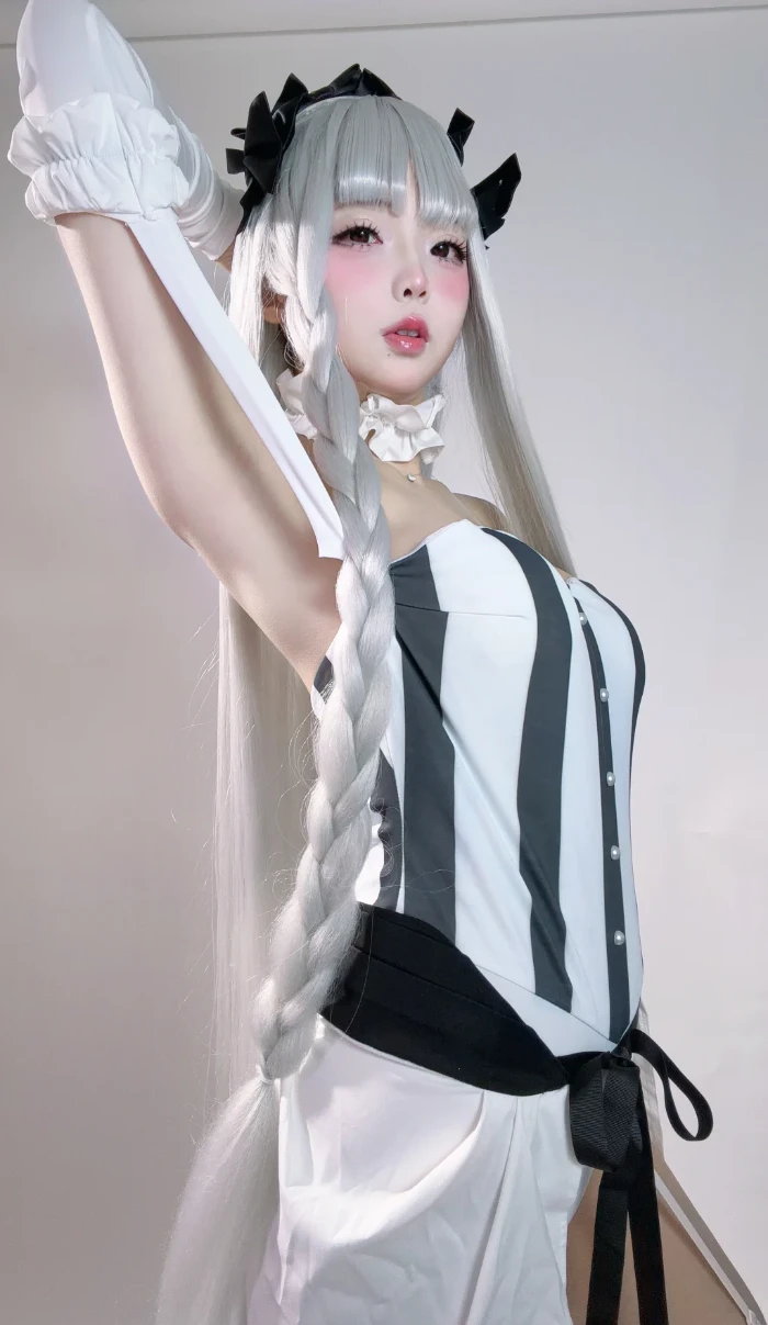 Cosplay Francesca Prelati Type-Moon: Vẻ đẹp ma mị và đầy cuốn hút của nàng pháp sư bí ẩn