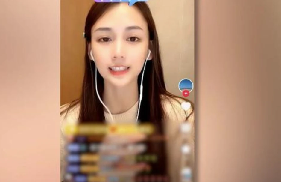 Đại gia "ruột" tố nữ streamer lừa đảo hàng chục tỷ đồng, đưa ra "yêu sách" hòa giải bất ngờ Đại gia "ruột" tố nữ streamer lừa đảo hàng chục tỷ đồng, đưa ra "yêu sách" hòa giải bất ngờ