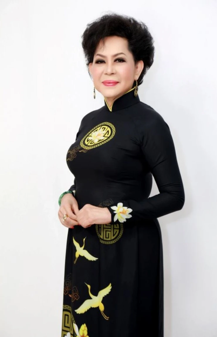 Danh ca Giao Linh U80 nhớ thương chồng quá cố, chuẩn bị sẵn hậu sự cho mình