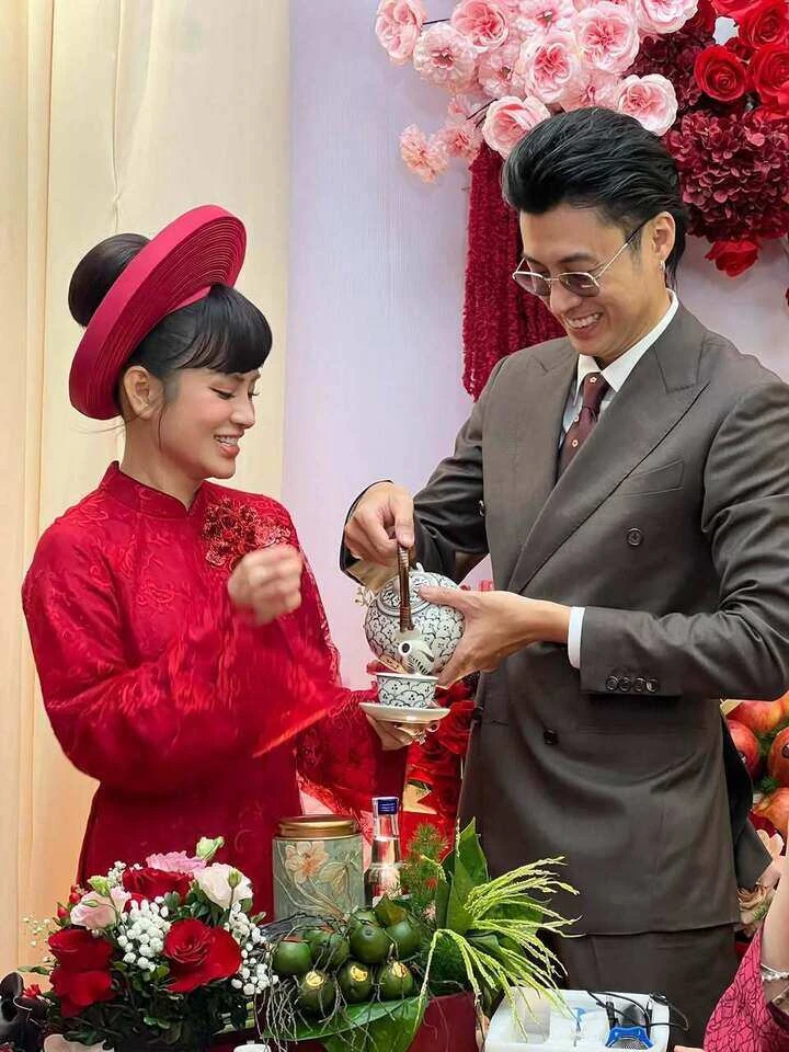 Diễn viên Vương Anh Về nhà đi con tổ chức lễ ăn hỏi Diễn viên Vương Anh Về nhà đi con tổ chức lễ ăn hỏi