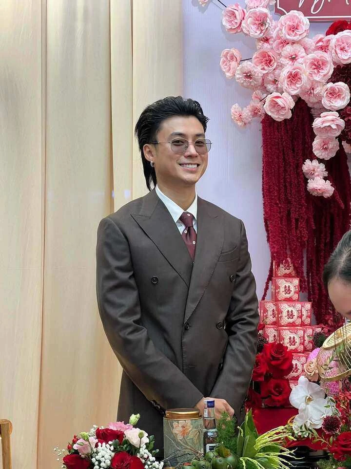 Diễn viên Vương Anh Về nhà đi con tổ chức lễ ăn hỏi Diễn viên Vương Anh Về nhà đi con tổ chức lễ ăn hỏi