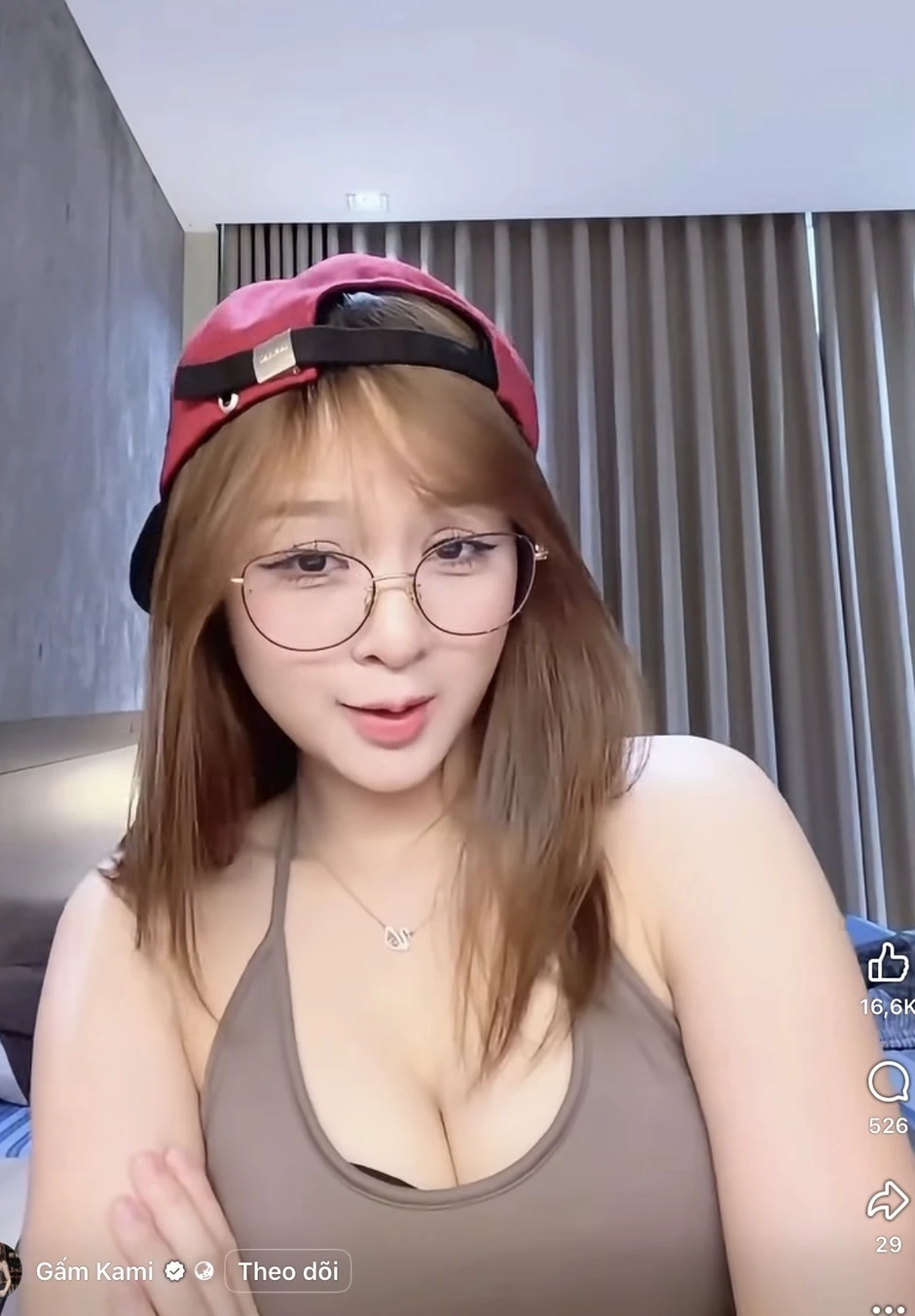 Fan Gấm Kami đòi “idol” trở lại như xưa