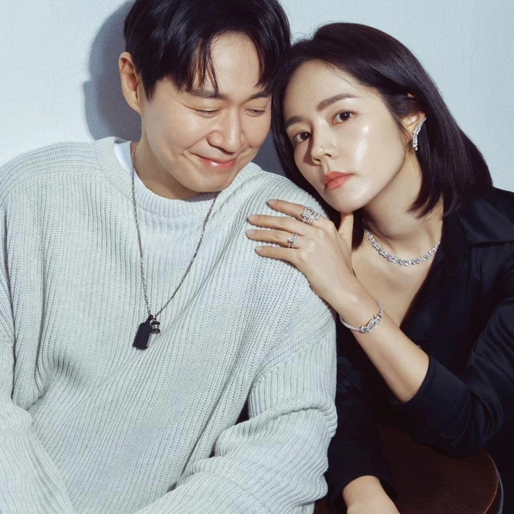 Han Ga In từng muốn hủy hôn sát ngày cưới Han Ga In từng muốn hủy hôn sát ngày cưới