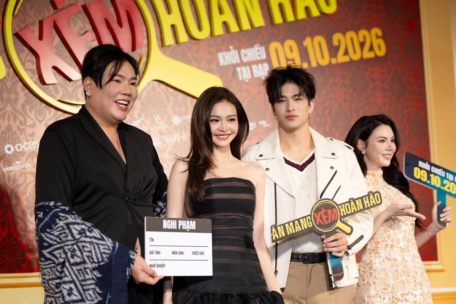 Hoa hậu Thái Lan giữa dàn trai tài gái sắc Việt Nam