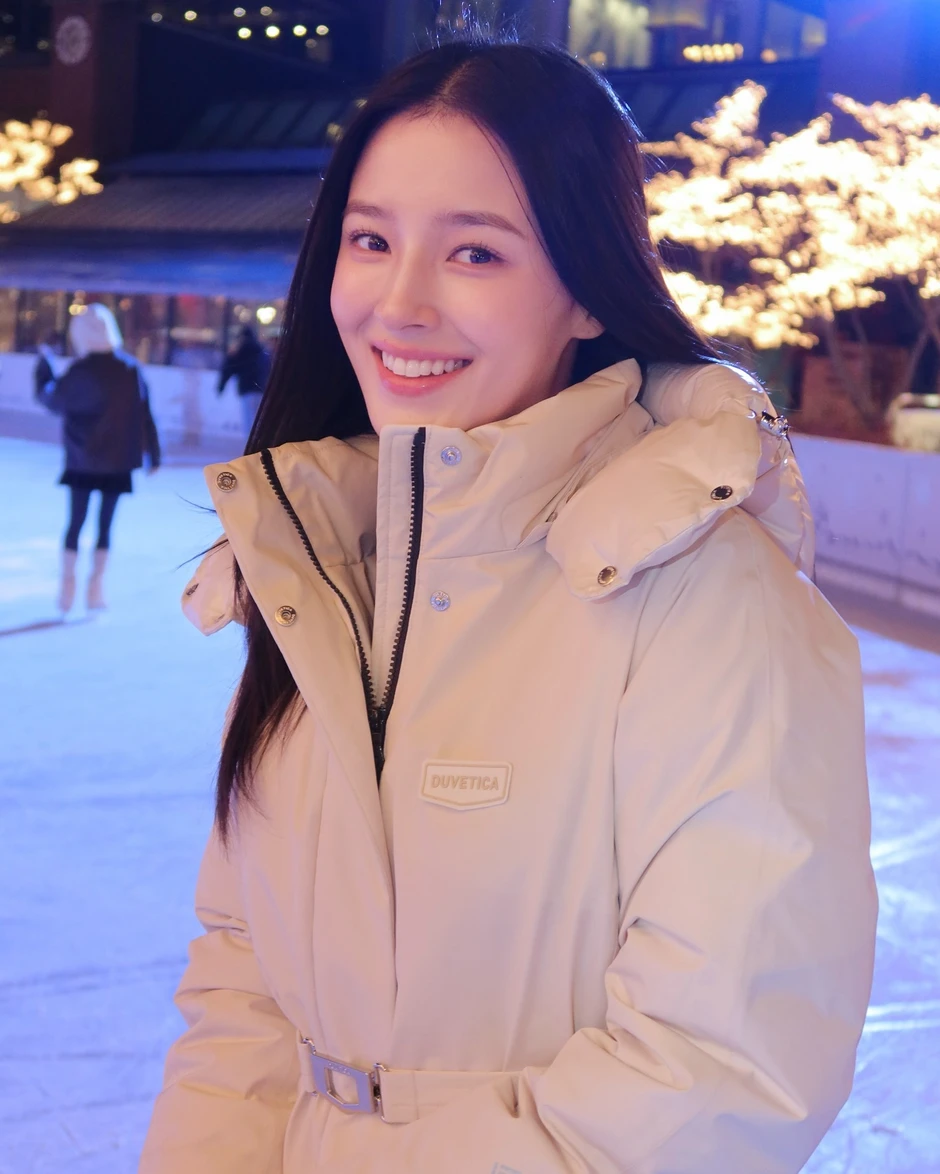 Hot girl phố đi bộ Hà Nội 9 năm trước vừa được đề cử gương mặt đẹp nhất thế giới Hot girl phố đi bộ Hà Nội 9 năm trước vừa được đề cử gương mặt đẹp nhất thế giới