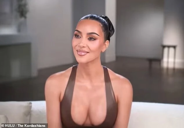 Kim Kardashian: Bạn trai đáp ứng đủ 55 tiêu chí của tôi