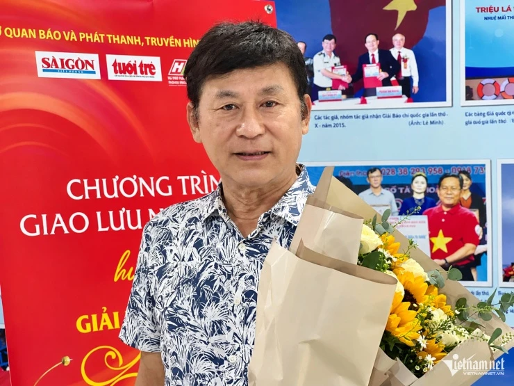 NSND Tạ Minh Tâm U70 giữ kín nỗi đau mất vợ, tìm bình yên tuổi xế chiều