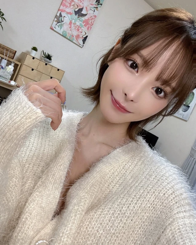 Nữ diễn viên "phim Nhật" hủy buổi fan meeting tại Việt Nam vào phút chót, cam kết sẽ hoàn tiền Nữ diễn viên "phim Nhật" hủy buổi fan meeting tại Việt Nam vào phút chót, cam kết sẽ hoàn tiền