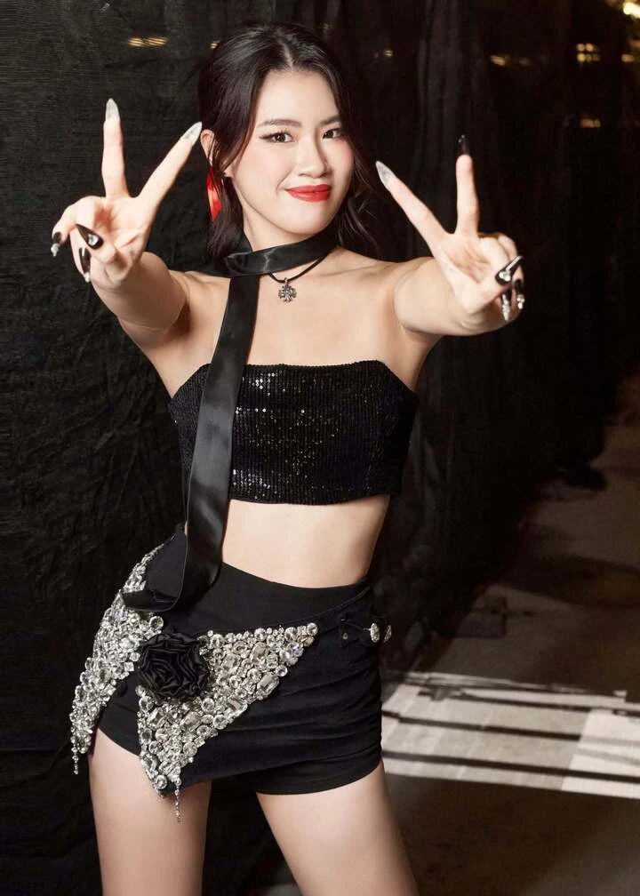 Pháo "lột xác" thế nào từ rapper cá tính đến Á hậu Miss Universe Vietnam? Pháo "lột xác" thế nào từ rapper cá tính đến Á hậu Miss Universe Vietnam?