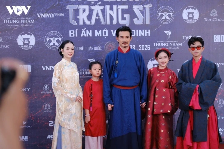 Quách Ngọc Ngoan tiếc vì cảnh nóng trong Trại buôn người bị cắt bớt Quách Ngọc Ngoan tiếc vì cảnh nóng trong Trại buôn người bị cắt bớt