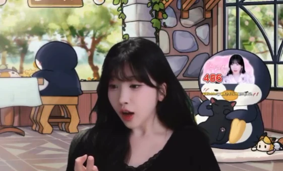 Streamer Soopi bất ngờ có hành động "gây chiến" trên sóng stream, vô tình hay có chủ đích? Streamer Soopi bất ngờ có hành động "gây chiến" trên sóng stream, vô tình hay có chủ đích?