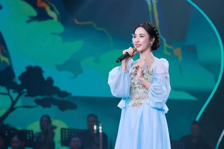 Tân Nhàn - Tấn Minh bất đồng nhận xét thí sinh Sao Mai 2026 trong liveshow 2