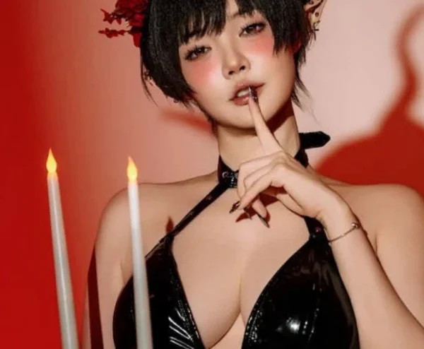 "Mở bát" ngày hội Halloween, nữ coser "triệu follow" lập tức chiếm trọn mọi sự chú ý kenhtingame com thumb quot mo bat quot ngay hoi halloween nu coser quot trieu follow quot lap tuc chiem tron moi su chu y cdc31792813999524 940w