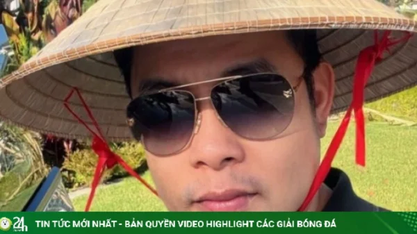 Ca sĩ Quang Lê tưới cây, thưởng thức quả trong vườn nhà triệu đô ở Mỹ kenhtingame com thumb ca si quang le tuoi cay thuong thuc qua trong vuon nha trieu do o m 086d1791677245890 940w