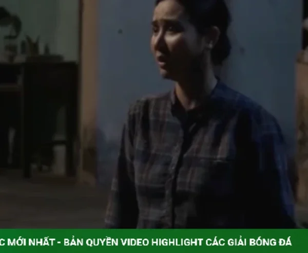 Căn nhà không mái che tập 6: Chủ nợ đến tận nhà đánh Hạnh giữa bữa cơm kenhtingame com thumb can nha khong mai che tap 6 chu no den tan nha danh hanh giua bua com bb1b1792548020061 940w
