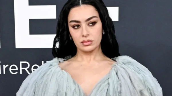 Charli XCX Góp Mặt Trong Phim Mới Của Martin Scorsese Cùng Leonardo DiCaprio Và Jennifer Lawrence kenhtingame com thumb charli xcx gop mat trong phim moi cua martin scorsese cung leonardo dicaprio va jennifer lawrence 40401793026529051 940w