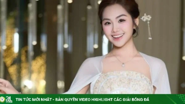 Con gái NSND Nguyễn Mạnh Hùng được PGS.TS Tân Nhàn khen hết lời ở Sao Mai 2026 kenhtingame com thumb con gai nsnd nguyen manh hung duoc pgsts tan nhan khen het loi o sao mai 2026 6c1f1793235515703 940w