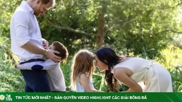 Harry, Meghan chỉ trích paparazzi xuất hiện ở trường hai con kenhtingame com thumb harry meghan chi trich paparazzi xuat hien o truong hai con 36d61790928615354 940w