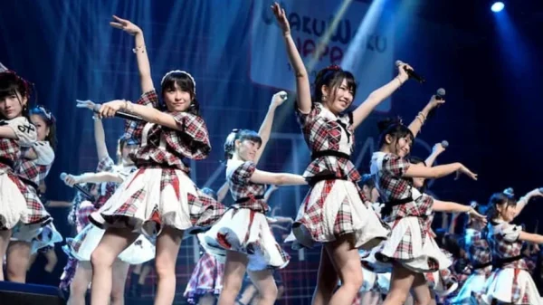 Hỗn loạn tranh chỗ tại sự kiện giao lưu JKT48 và AKB48 ở Indonesia: Ban quản lý nhóm nhạc Nhật Bản phát thông cáo xin lỗi khẩn cấp, tuyên bố xử lý nghiêm các cá nhân quá khích kenhtingame com thumb hon loan tranh cho tai su kien giao luu jkt48 va akb48 o indonesia ban quan ly nhom nhac nhat ban phat thong cao xin loi khan cap tuyen bo xu ly nghiem cac ca nhan qua khich 524e