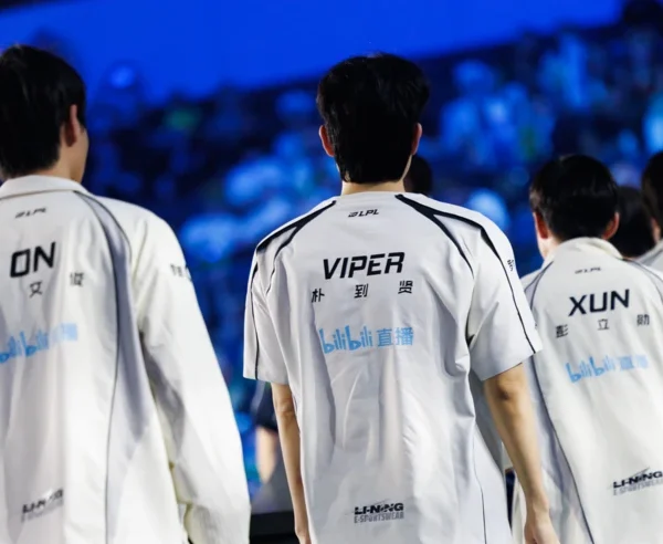 Một tuyển thủ đang từ kỳ vọng trở thành điểm yếu của đại diện LPL tại CKTG 2026 kenhtingame com thumb mot tuyen thu dang tu ky vong tro thanh diem yeu cua dai dien lpl tai cktg 2026 ea981793073079889 940w