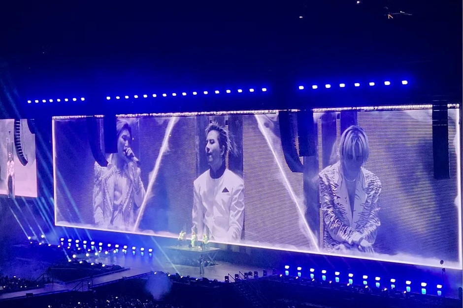 Tiểu Vy, Phương Mỹ Chi và cả showbiz Việt đi xem Big Bang
