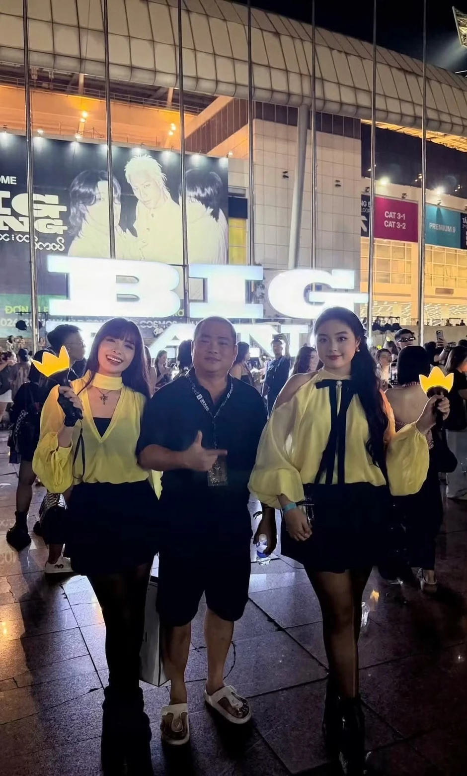 Tiểu Vy, Phương Mỹ Chi và cả showbiz Việt đi xem Big Bang