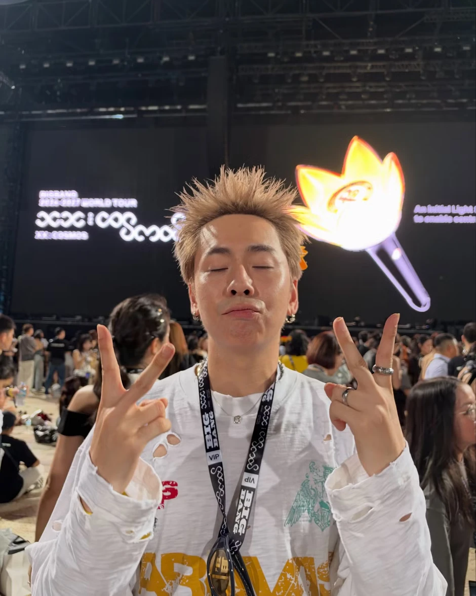 Tiểu Vy, Phương Mỹ Chi và cả showbiz Việt đi xem Big Bang