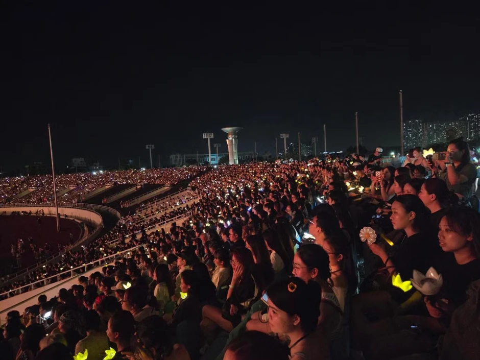 Truyền thông Hàn Quốc sốc với hai đêm Big Bang ở Mỹ Đình