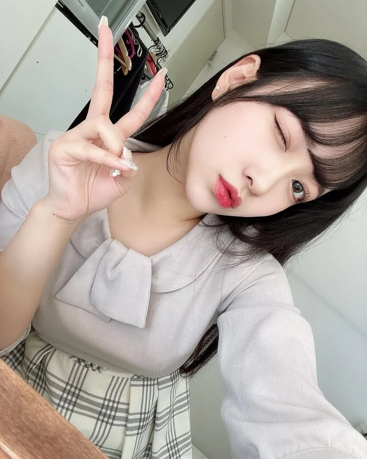 Từng gây hụt hẫng khi giải nghệ, hot girl nổi tiếng bất ngờ hé lộ tin vui, khả năng tái xuất sau hai năm vắng bóng