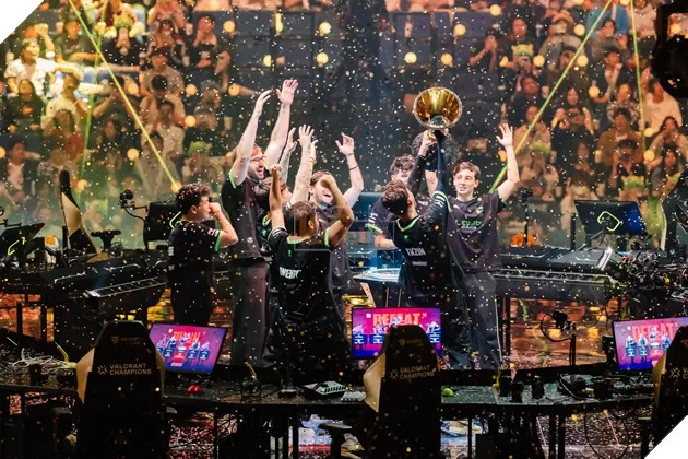 VALORANT Champions 2026: Bên Trong Bộ Máy Huấn Luyện LOUD Lên đỉnh Thế Giới