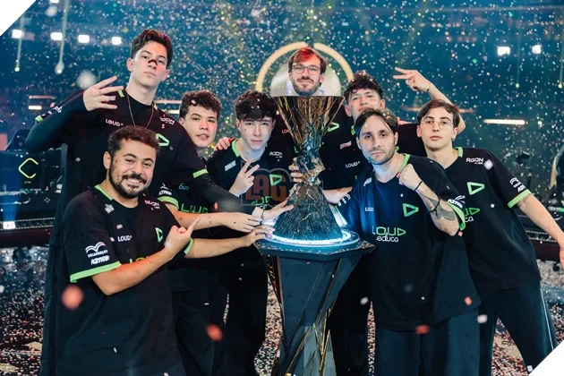 VALORANT Champions 2026: Hành Trình Chạm Đến Vinh Quang Của Các Tuyển Thủ LOUD